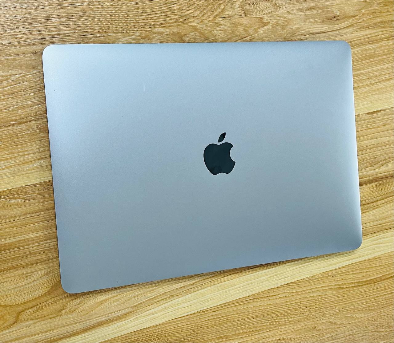 MacBook Air M1 (Grey)