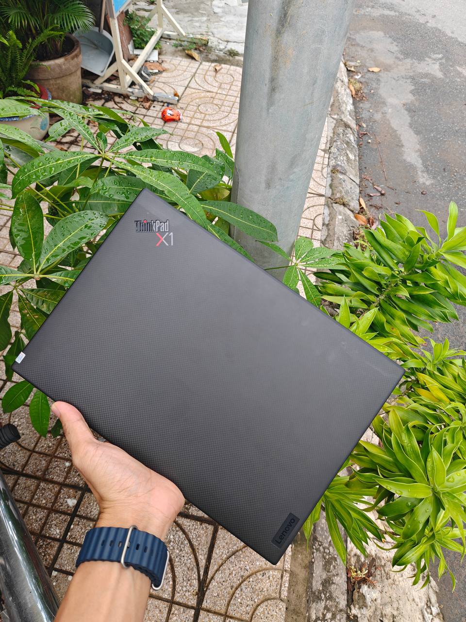 Lenovo ThinkPad X1 Carbon Gen 9