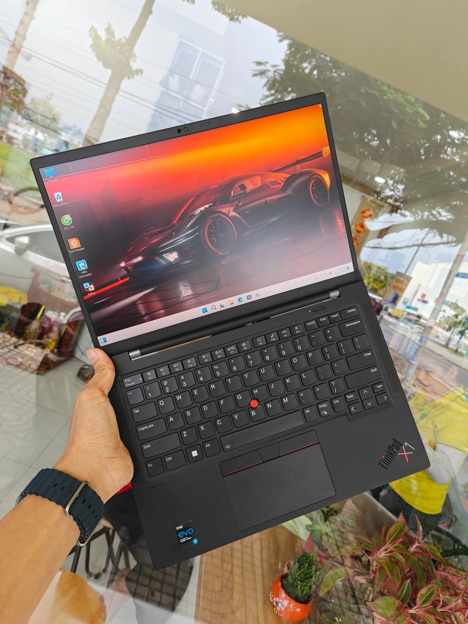 Lenovo ThinkPad X1 Carbon Gen 9