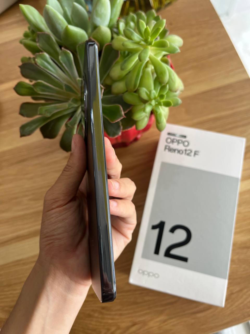 OPPO Reno12 F 5G