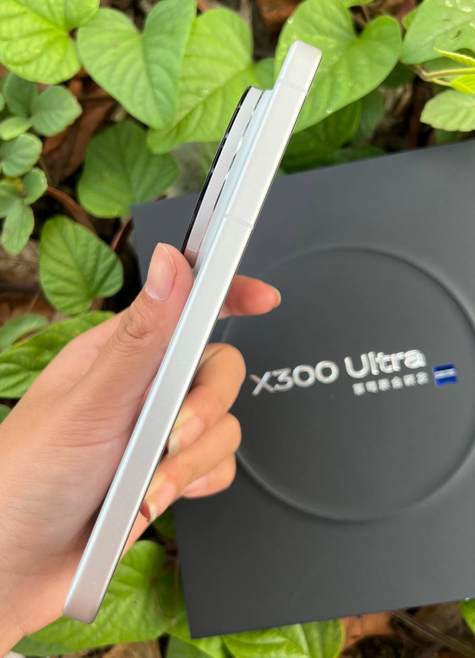 Vivo X300 Ultra