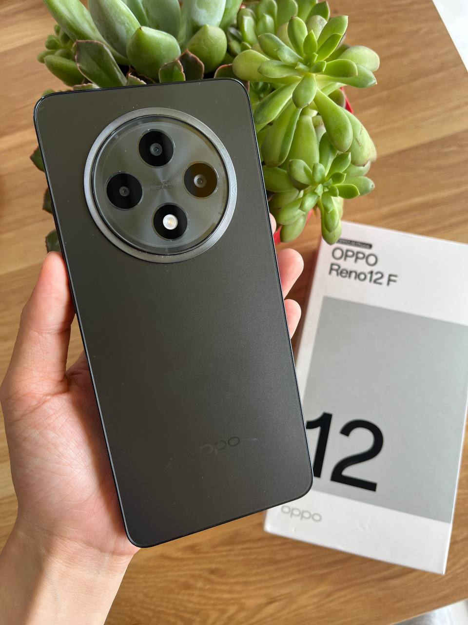 OPPO Reno12 F 5G
