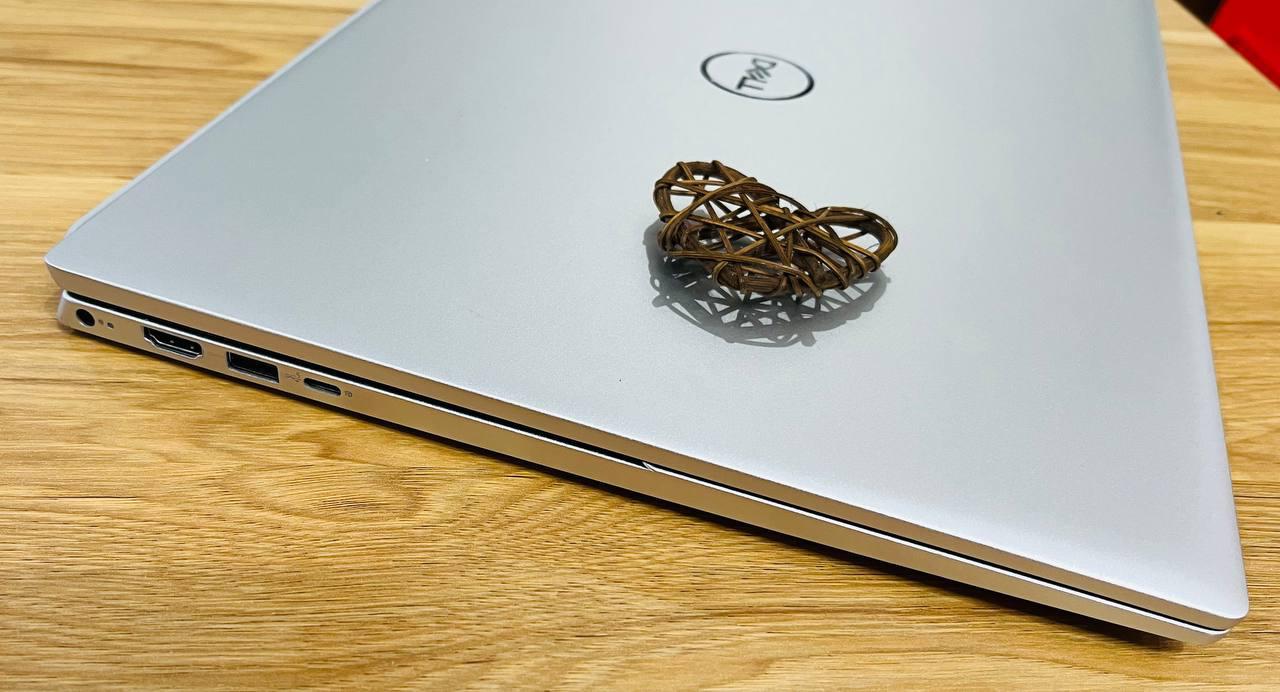 Dell Inspiron 16 5620