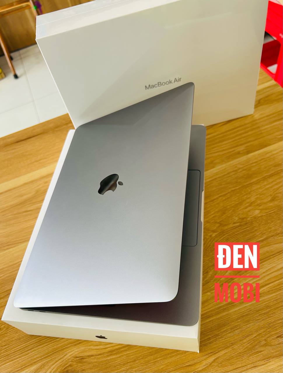 MacBook Air M1 (Silver)
